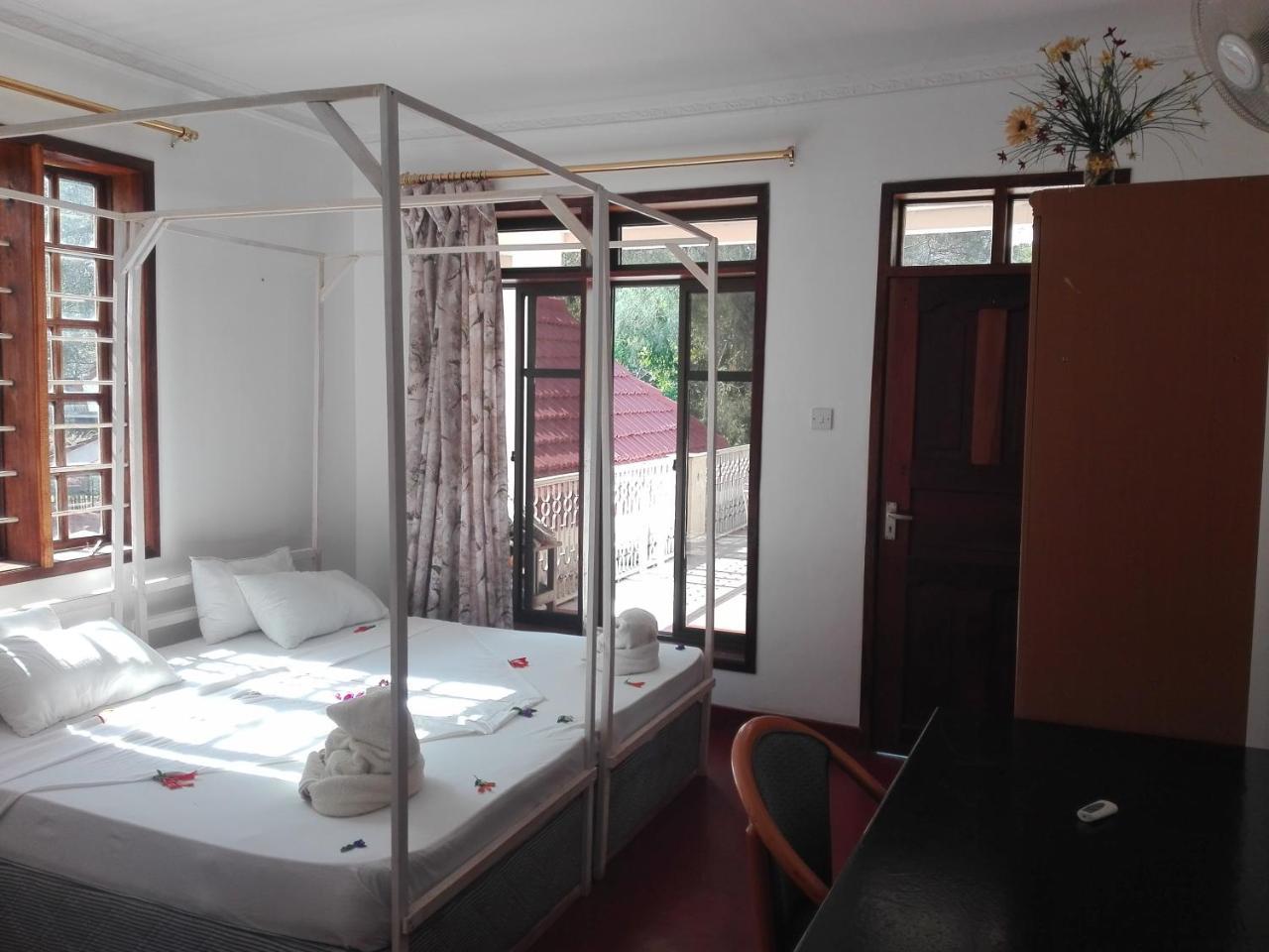 Kilimanjaro Safaris Lodge Моши Экстерьер фото