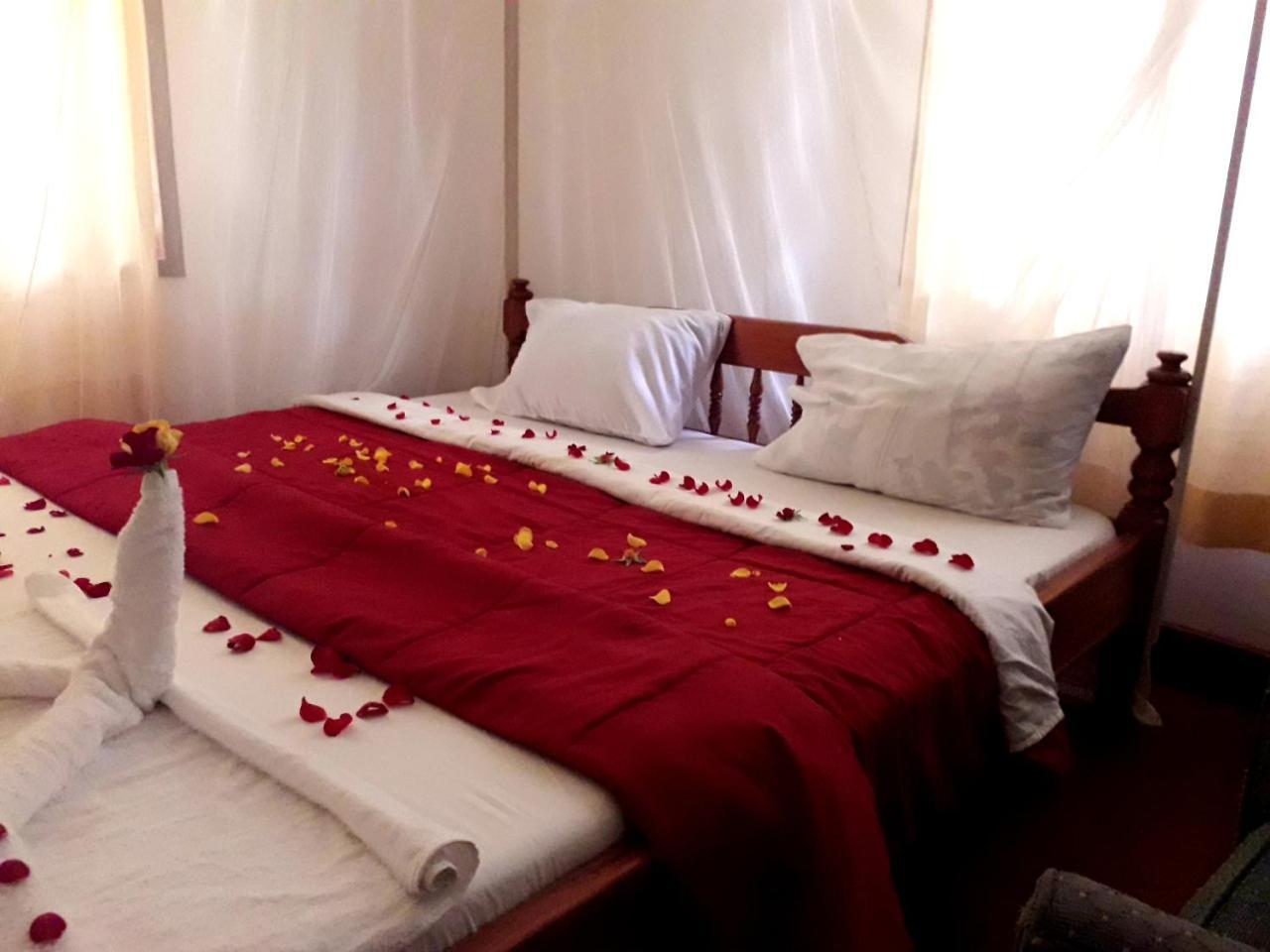 Kilimanjaro Safaris Lodge Моши Экстерьер фото